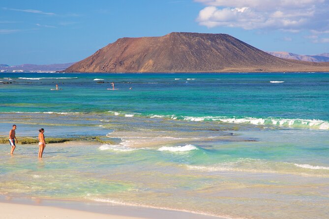 Sailing Tour Around the Lobos Island Natural Park / 4h - Amenities Onboard