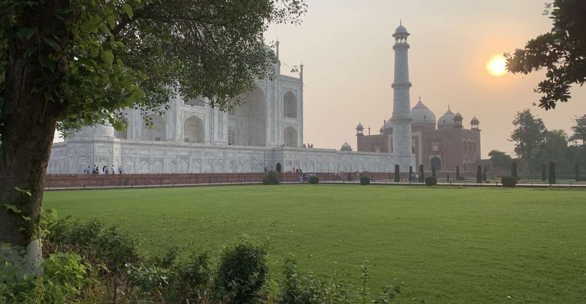 Same Day Agra Tour From Delhi To Agra by AC Car - Transportation Details