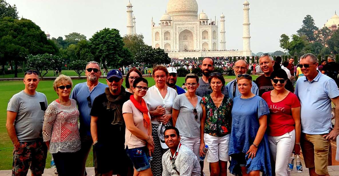 Same Day Agra Tour With Lunch & Walk in Heritage Village - Included Services