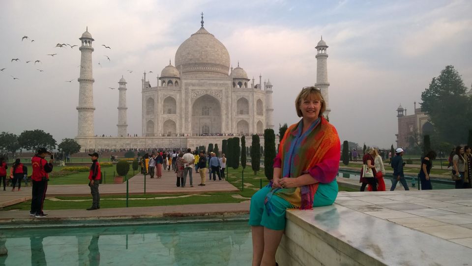 Same Day Tour of Incredible Taj Mahal From Delhi By Car - Transportation Details