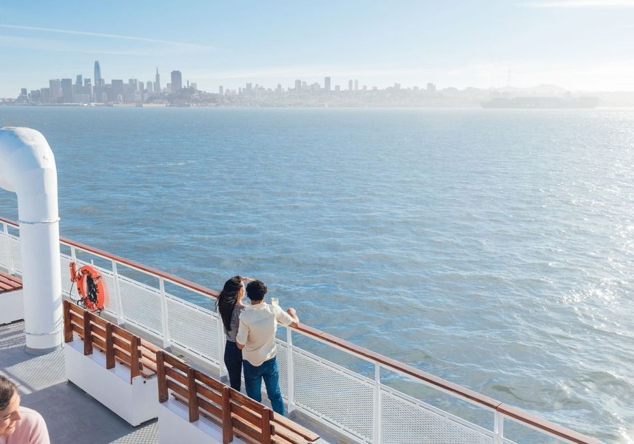 San Francisco: Christmas Eve Buffet Brunch or Dinner Cruise - Inclusions