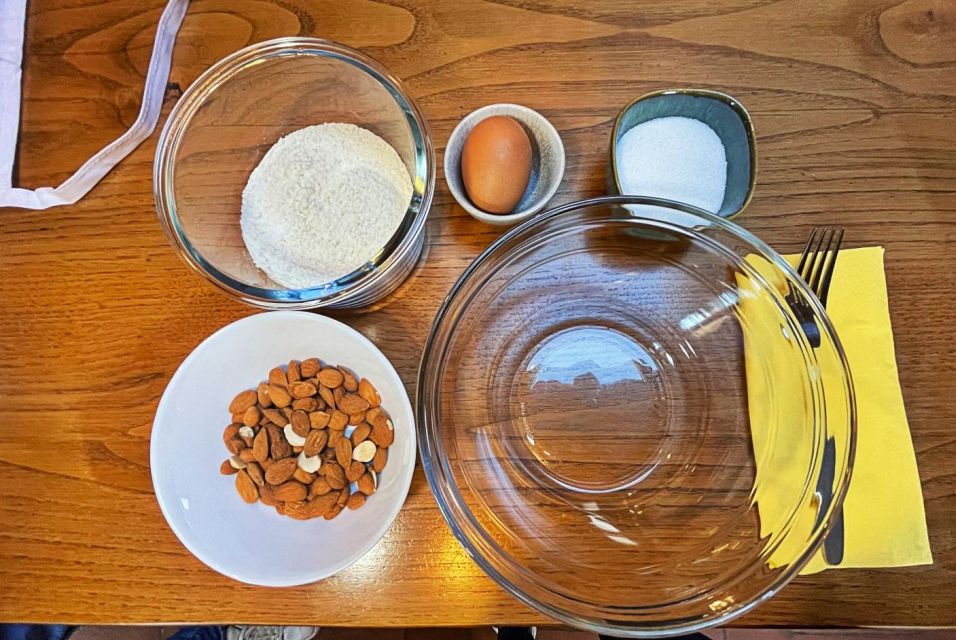 San Gimignano: Hands in Dough Cantuccini Class - Booking Your Experience