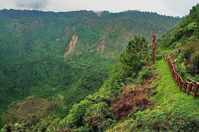 San Salvador City Tour and El Boquerón National Park Including Pupusa Tasting - Exploring El Boquerón National Park