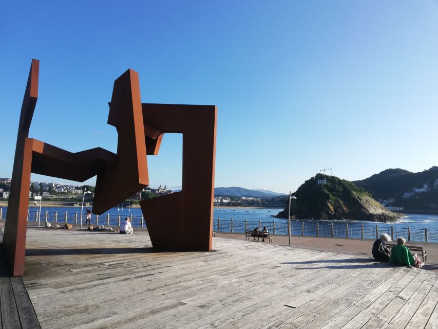 San Sebastián: City Tour With Pintxos and Wine - Stunning City Views