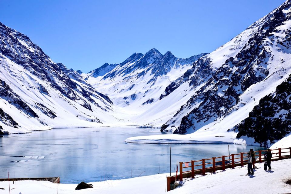 Santiago: Portillo and Laguna Del Inca Day Trip With Picnic - Transportation Options