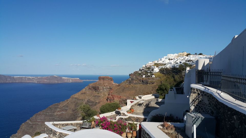 Santorini: Caldera Hiking Tour From Fira to Oia - Highlights of the Hiking Tour