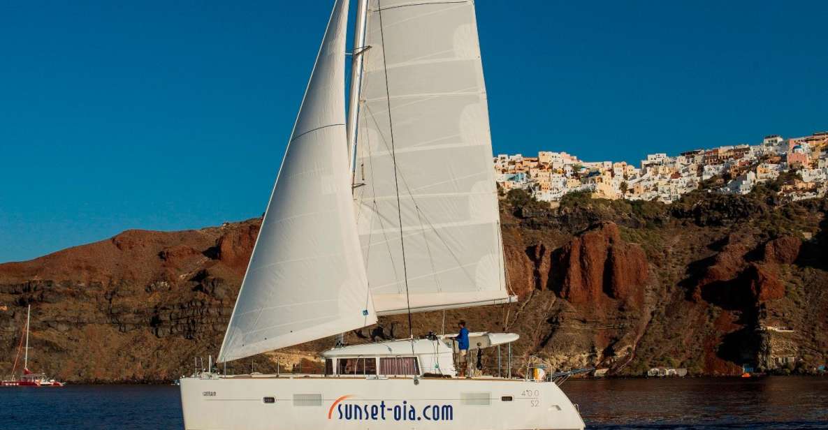 Santorini:Private Catamaran Tour With BBQ & Unlimited Drinks - Inclusions and Amenities