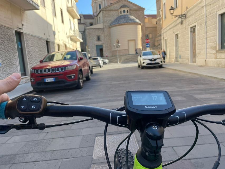 Sardinia: Rent an E-bike in Oristano - E-bike Specifications