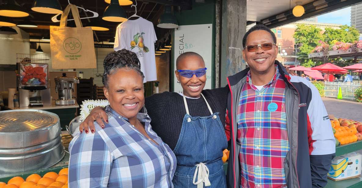 Seattle: Coffee and Brunch Tasting Tour at Pike Place Market - Interacting With Vendors