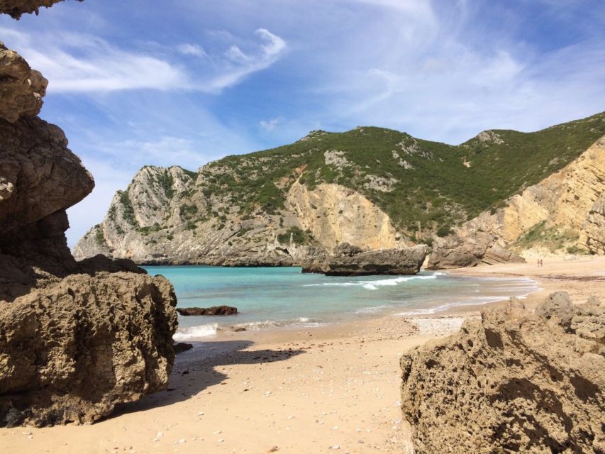 Sesimbra: Wild Beaches and Caves Boat Tour - Highlights