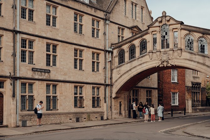 Shared | Oxford Uni Walking Tour W/Opt New College Entry - Accessing College Interiors