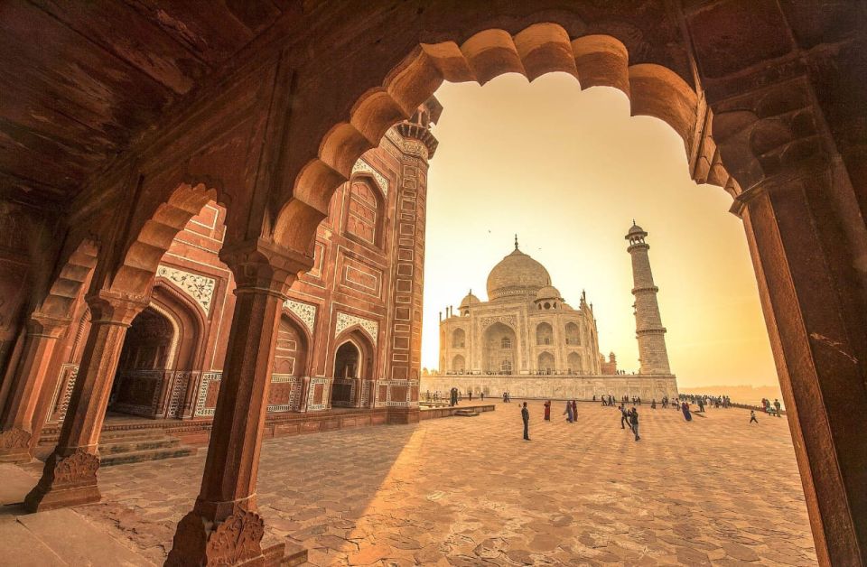 Skip the Line Tajmahal & Agra Fort Tours With Guide - Itinerary and Pickup Locations