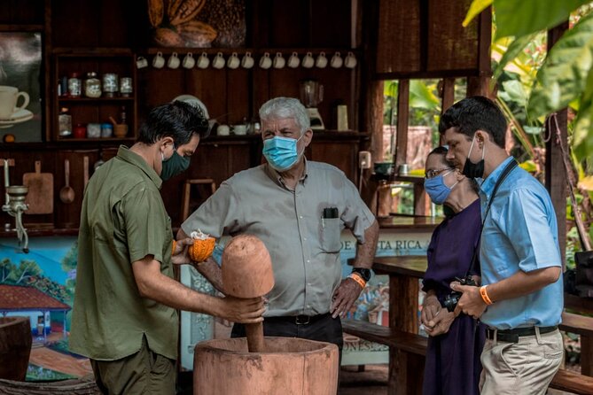 Sloths Observation and Coffee, Chocolate, Sugarcane Experience - Coffee, Chocolate, and Sugarcane Tastings