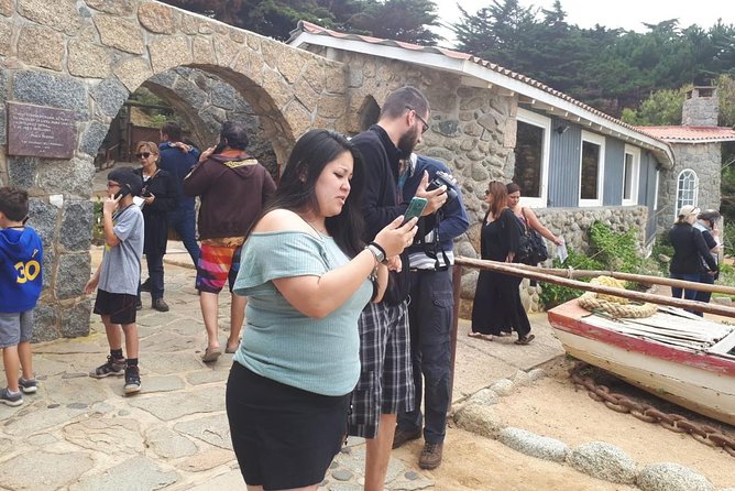 Small Group Full-Day Tour to Isla Negra, San Alfonso Del Mar, and Pomaire - Booking Process