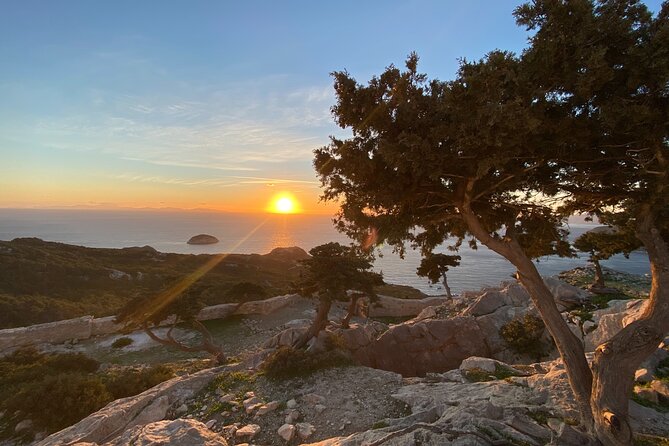 Small Group Hiking Sunset in Monolithos - Pickup Information