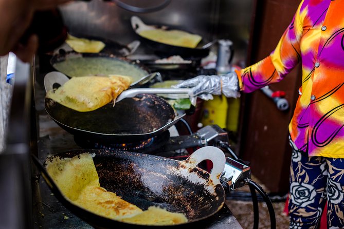 Small-Group Street Food Lover by Motorbike (04 Hours) - Vibrant Street Life