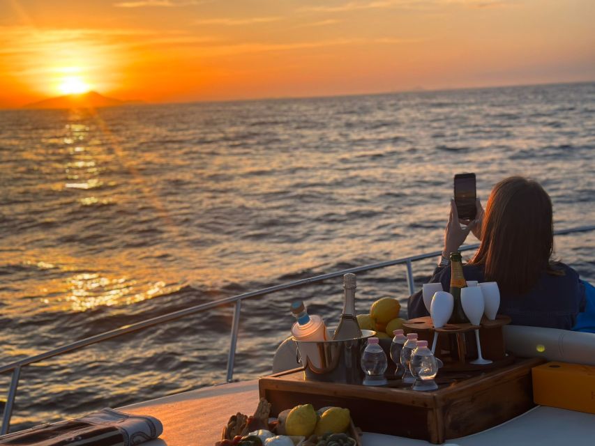 Sorrento: Aperitif by Boat, an Unforgettable Sunset! - Visit the Marina Grande