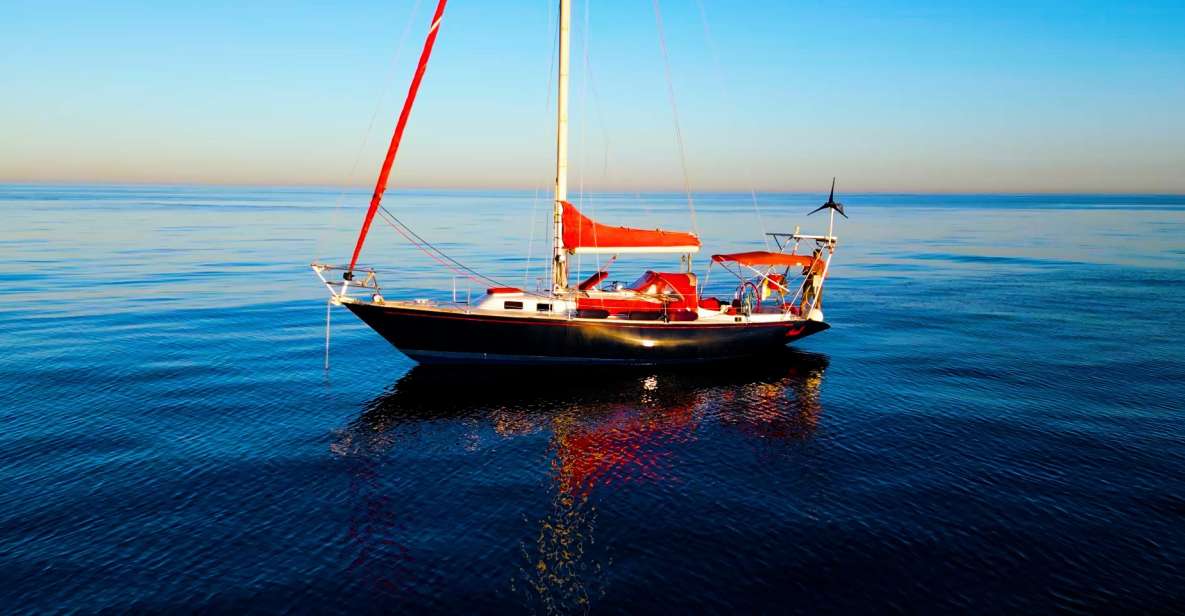 Sotogrande: Private Sailing Tour + Drink (For Groups) - Included Amenities
