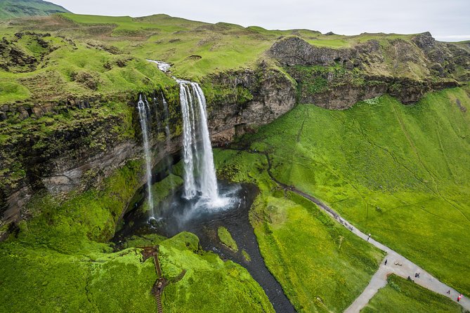 South Coast, Reynisfjara Beach & Waterfalls Small-Group Day Trip From Reykjavik - Skógafoss Waterfall