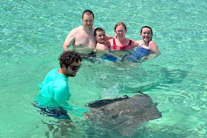 Stingray City and Snorkeling Private Charter - Included Amenities and Services