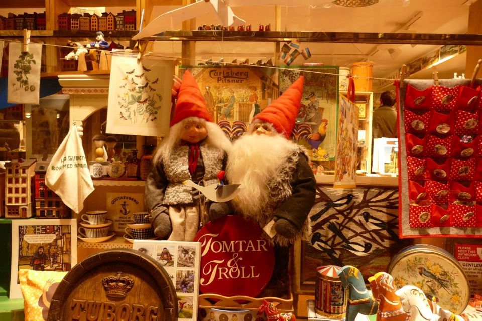 Stockholm: Christmas Lights and Market Walking Tour - Cultural Insights