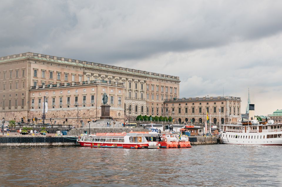 Stockholm: Under the Bridges Boat Tour - Key Sights Along the Route