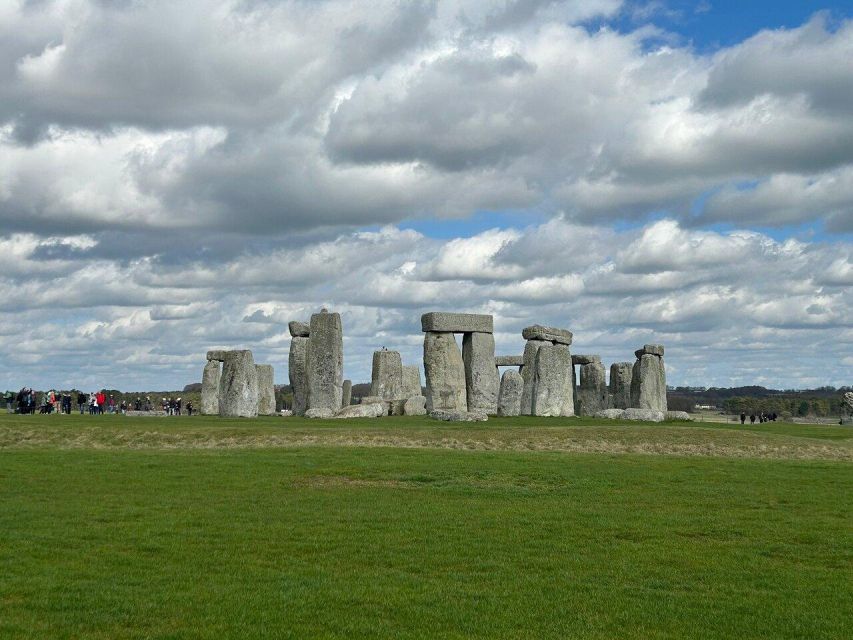 Stonehenge & Bath Private Guided Tours - Transportation Details