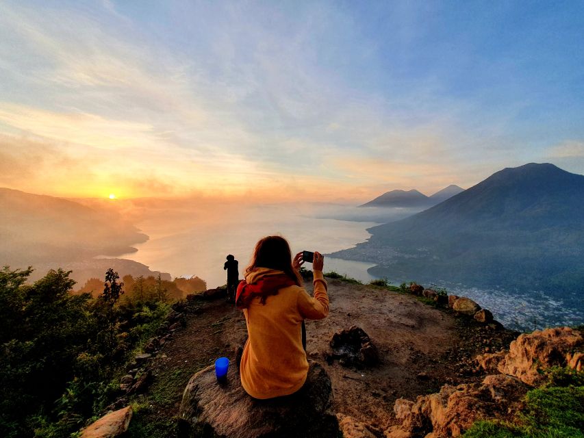 Sunrise and Hiking to the Indian Nose Mountain - Starting Point and Route
