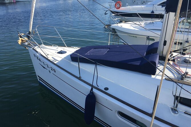 Sunset Cruise With Open Bar of Cava - Meeting and Arrival Information