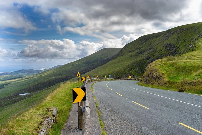 Sustainable Ring of Kerry Rail Tour From Dublin - Return to Killarney and Train