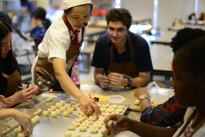 Sweets to Streets: 6HR Taipei Adventure With Pineapple Cake DIY - Shilin Market Food Experience