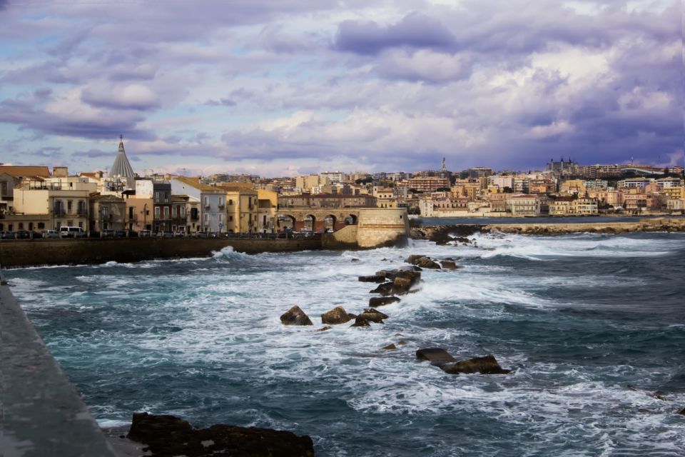 Syracuse: Highlights of Ortigia Guided Walking Tour - Sights and Stories