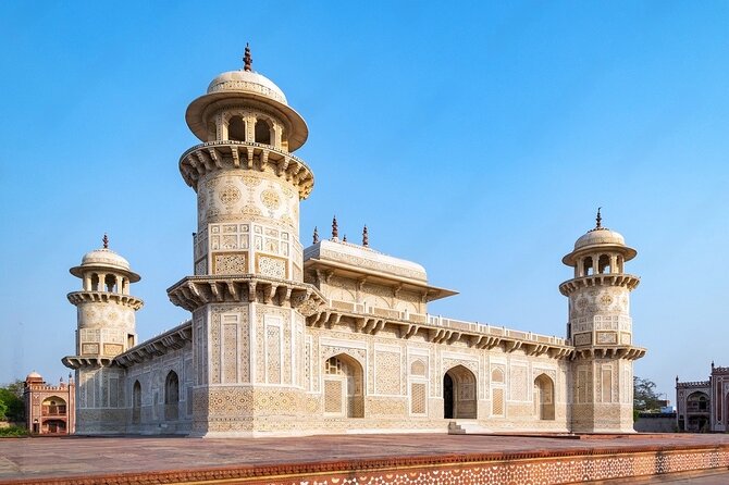 Taj Mahal, Agra Fort and Baby Taj Day Tour From Delhi by Car - Accessibility Features