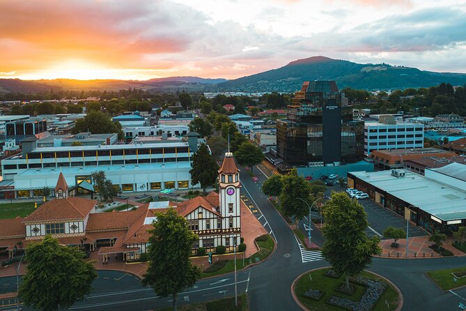 Tauranga Shore Excursion: Te Puia Maori Cultural Centre and Rotorua City Sightseeing - Rotorua City Sightseeing