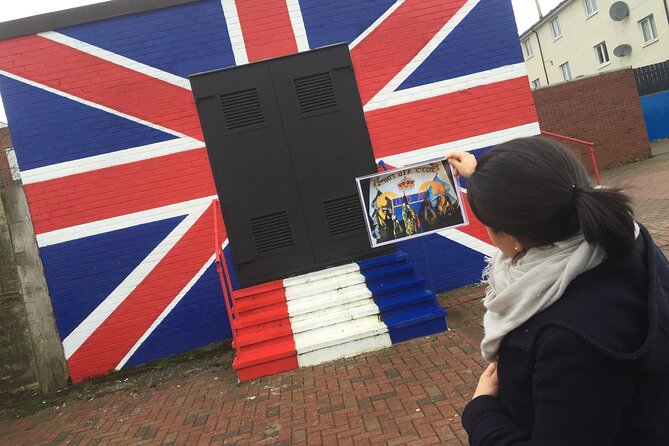 Taxi Tours Belfast Famous Cab 2hr Private the Troubles Tour - Tour Details and Duration
