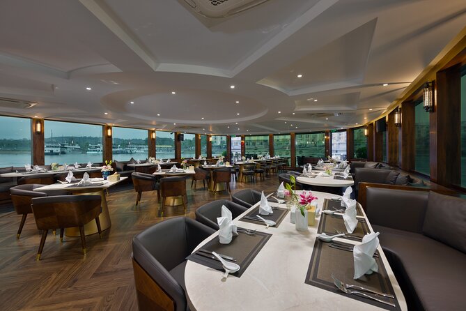 The Catamaran Luxury Day Cruise to Halong Bay From Hanoi(Best Selling) - Dining Experience