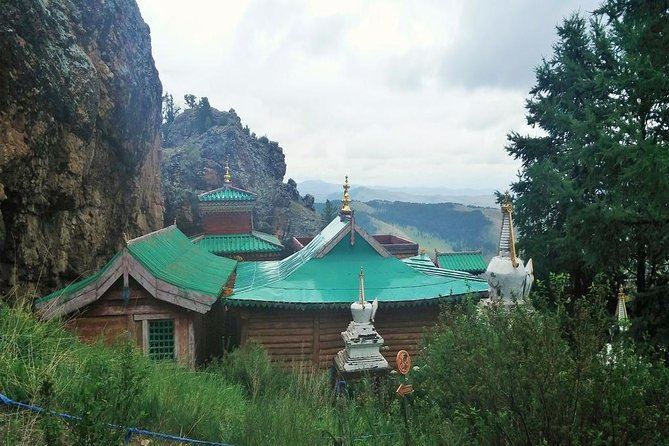 The Great Loop, Khövsgöl, Arkhangay, and Gobi 17 Days - Pickup and Meeting Details