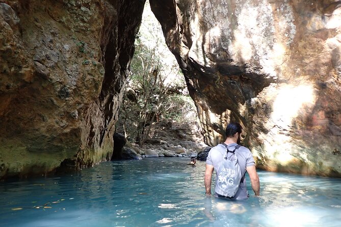 The Leona Waterfall Adventure Hike (Private Tour) - Customer Reviews and Feedback