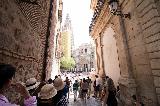 Toledo Highlights Tour for Explorers From Madrid - Itinerary and Free Time