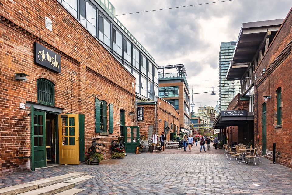 Toronto: Distillery District Outdoor Escape Game - Uncovering Historical Stories