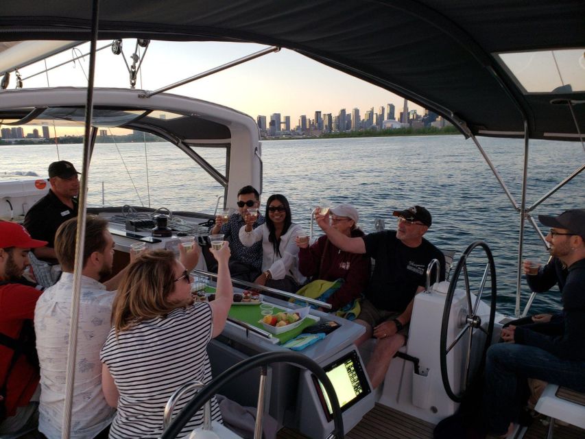 Toronto: Friday Night Wine & Cheese Sail - Highlights of the Sail