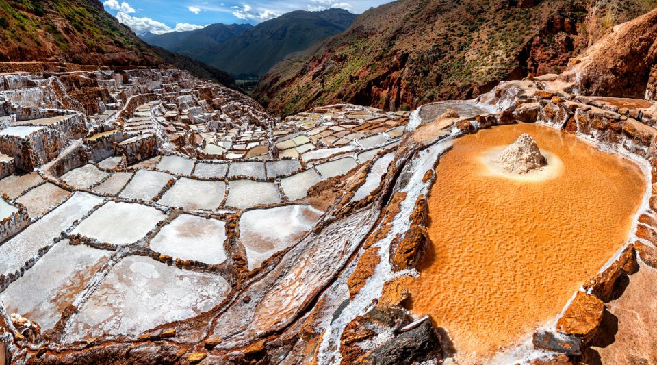 Tour + Hotel || Machu Picchu, Salt Mines of Maras, Humantay || 7D - Included Experiences