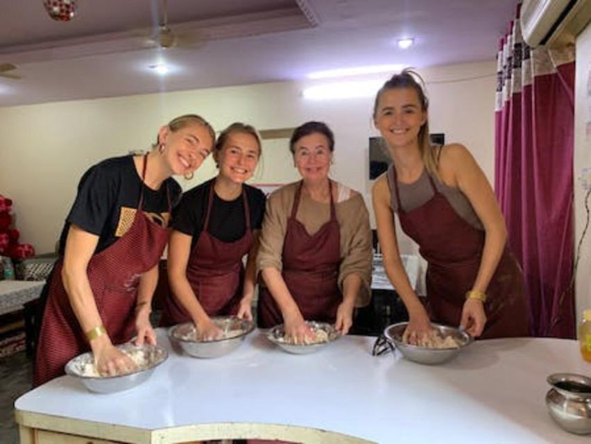 Tour Of Yoga & Cooking Class in Jaipur - Hands-On Cooking Techniques