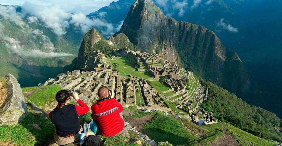 Tour to Machu Picchu From El Callao Port Lima - Payment and Languages