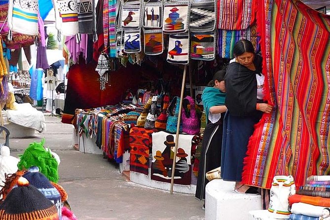 Tour to Otavalo Cotacachi Cuicocha Peguche - Meeting and Pickup Details