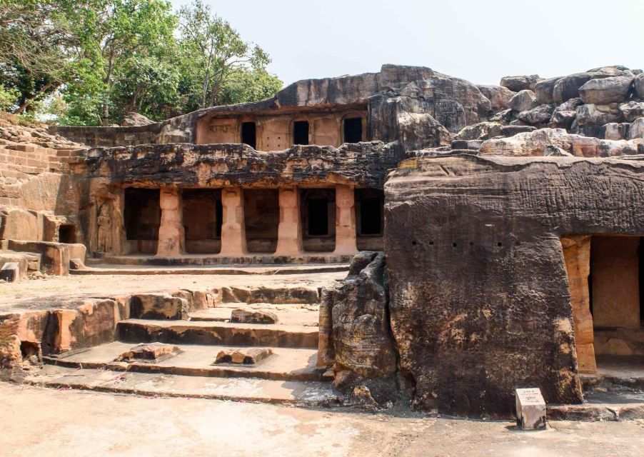 Tourisct Highlights of Bhubaneswar (Guided Fullday Tour) - Exploring Udaygiri and Khandagiri