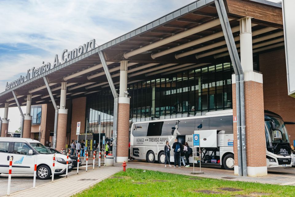 Treviso Airport to Mestre and Venice by Express Bus - Journey Duration and Details