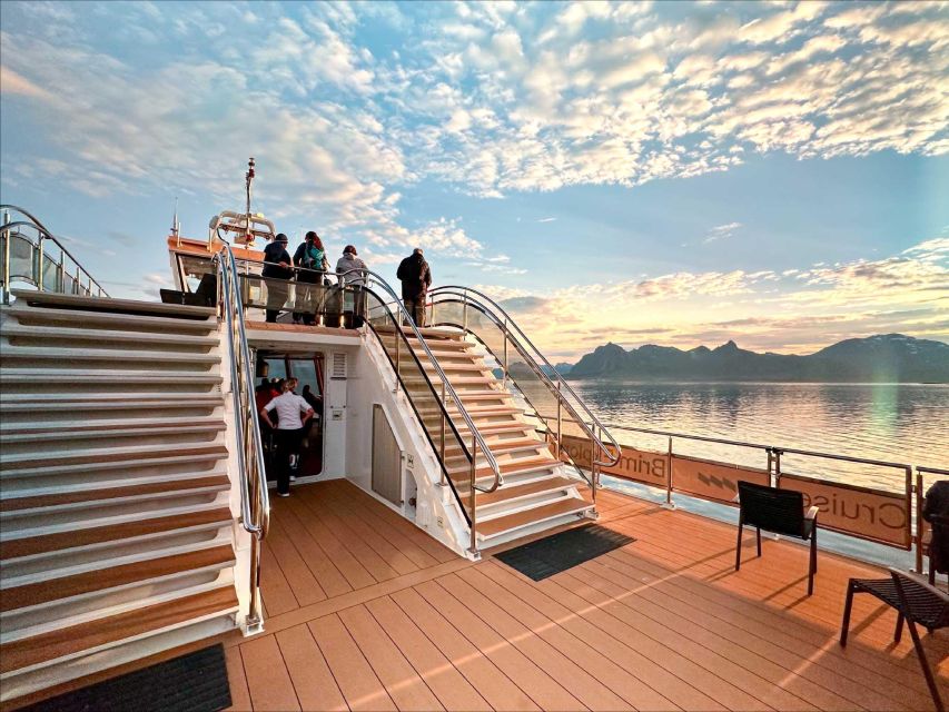 Tromsø: Midnight Sun or Sunset Cruise With a Guide - Tour Details