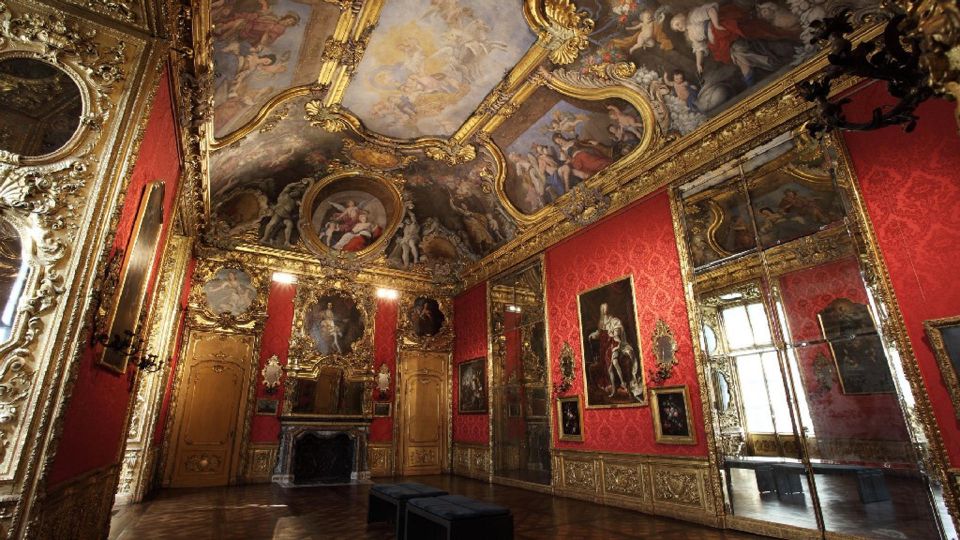 Turin: 2-Hour Palazzo Reale Tour - Tour Activities