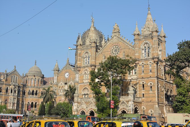 Two Days Mumbai Tour Package : City + Slum + Elephanta + Market - Highlights of Day 2